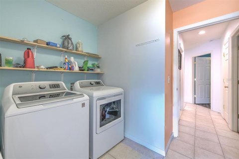 Villa ou maison à vendre à Wesley Chapel, Floride: 3 chambres, 172.24 m2 № 2151639 - photo 27