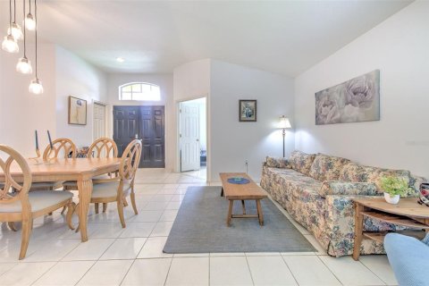 Villa ou maison à vendre à Wesley Chapel, Floride: 3 chambres, 172.24 m2 № 2151639 - photo 9