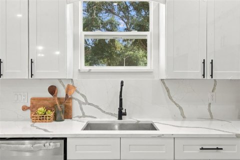 Casa en venta en Orlando, Florida, 4 dormitorios, 158.21 m2 № 2386577 - foto 20