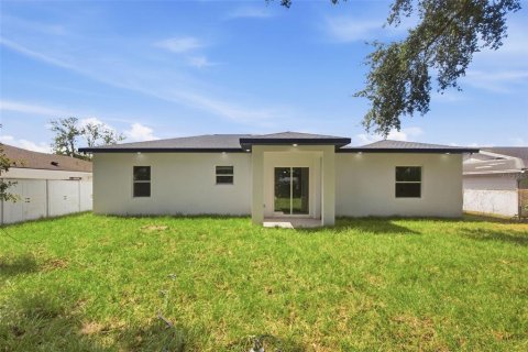 Casa en venta en Orlando, Florida, 4 dormitorios, 158.21 m2 № 2386577 - foto 25