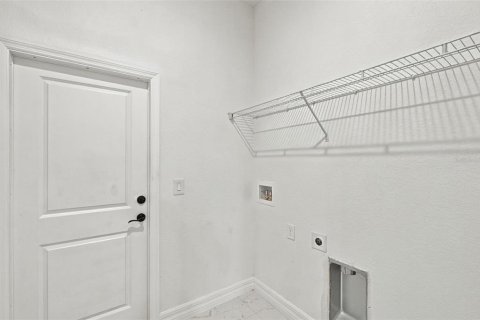 Casa en venta en Orlando, Florida, 4 dormitorios, 158.21 m2 № 2386577 - foto 23