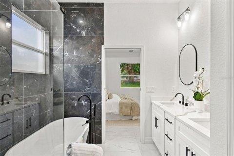 Casa en venta en Orlando, Florida, 4 dormitorios, 158.21 m2 № 2386577 - foto 21