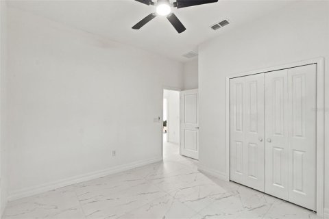 Casa en venta en Orlando, Florida, 4 dormitorios, 158.21 m2 № 2386577 - foto 14