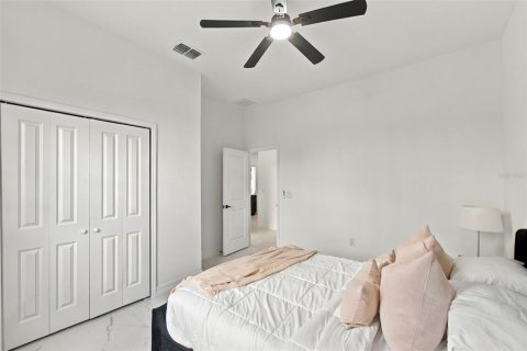 Casa en venta en Orlando, Florida, 4 dormitorios, 158.21 m2 № 2386577 - foto 11