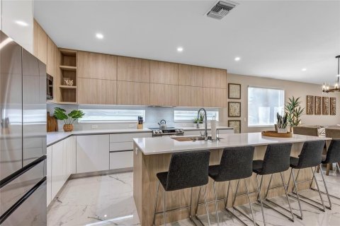 Townhouse in Fort Lauderdale, Florida 3 bedrooms, 237.83 sq.m. № 2083446 - photo 6