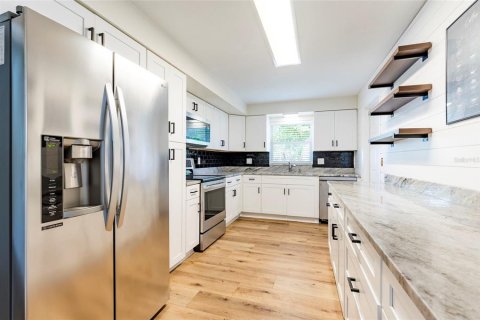 Villa ou maison à vendre à Clearwater, Floride: 3 chambres, 135.08 m2 № 2423603 - photo 16