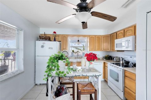 Condominio en venta en Satellite Beach, Florida, 2 dormitorios, 69.4 m2 № 1256355 - foto 14