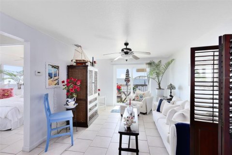 Condominio en venta en Satellite Beach, Florida, 2 dormitorios, 69.4 m2 № 1256355 - foto 11