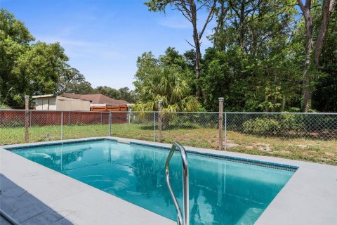 Casa en venta en Spring Hill, Florida, 2 dormitorios, 100.89 m2 № 1885493 - foto 30