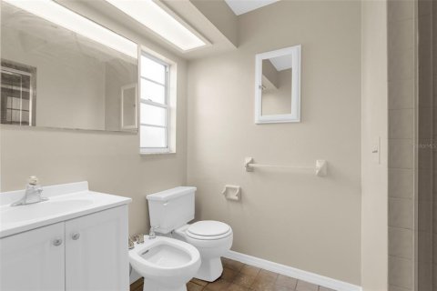 Casa en venta en Spring Hill, Florida, 2 dormitorios, 100.89 m2 № 1885493 - foto 18