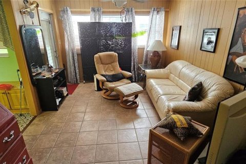Купить кондоминиум в Сарасота, Флорида 6 комнат, 117.06м2, № 2104658 - фото 18