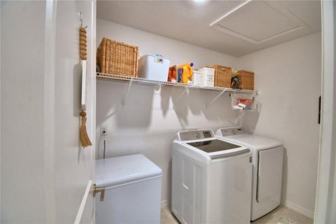 House in Lakeland, Florida 5 bedrooms, 274.43 sq.m. № 1684935 - photo 30