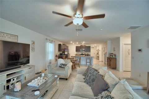 House in Lakeland, Florida 5 bedrooms, 274.43 sq.m. № 1684935 - photo 19