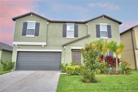 House in Lakeland, Florida 5 bedrooms, 274.43 sq.m. № 1684935 - photo 2