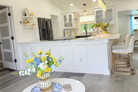 Villa ou maison à vendre à Poinciana, Floride: 2 chambres, 100.33 m2 № 2236822 - photo 3