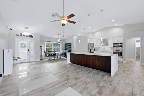 Casa en venta en Port Charlotte, Florida, 3 dormitorios, 157.47 m2 № 2137144 - foto 14