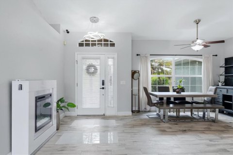 Casa en venta en Port Charlotte, Florida, 3 dormitorios, 157.47 m2 № 2137144 - foto 4