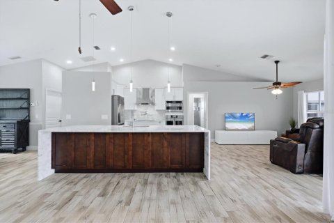 Casa en venta en Port Charlotte, Florida, 3 dormitorios, 157.47 m2 № 2137144 - foto 13