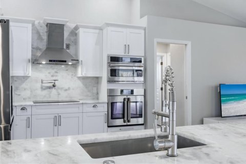 Casa en venta en Port Charlotte, Florida, 3 dormitorios, 157.47 m2 № 2137144 - foto 10