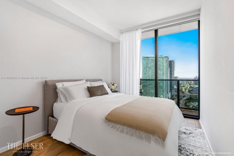 Condo in Miami, Florida, 2 bedrooms  № 1863944 - photo 6