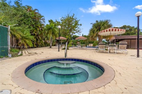 Condo in Plantation, Florida, 1 bedroom  № 1939819 - photo 27