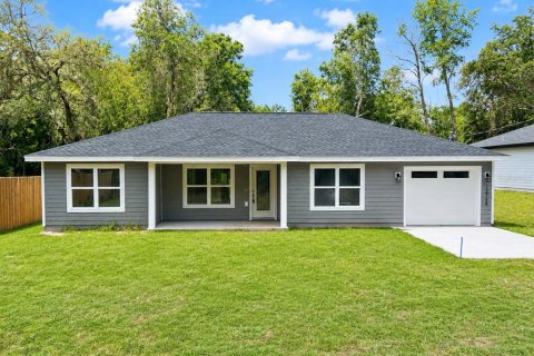 Villa ou maison à Belleview, Floride 3 chambres, 120.96 m2 № 2259587