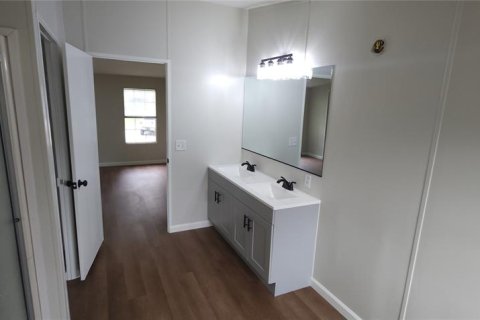Apartamento en alquiler en Dade City, Florida, 3 dormitorios, 150.5 m2 № 1914947 - foto 28