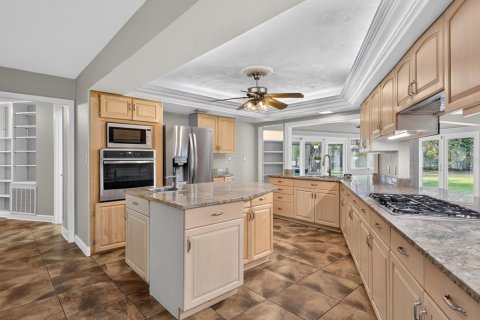 Casa en venta en Lakeland, Florida, 4 dormitorios, 393.91 m2 № 2223327 - foto 28