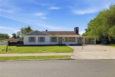 House in Lakeland, Florida 3 bedrooms, 120.96 sq.m. № 2231418