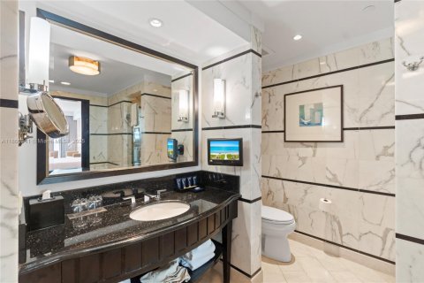 Купить кондоминиум в Майами-Бич, Флорида 50.54м2, № 1979811 - фото 20