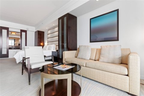 Купить кондоминиум в Майами-Бич, Флорида 50.54м2, № 1979811 - фото 15