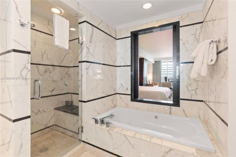 Купить кондоминиум в Майами-Бич, Флорида 50.54м2, № 1979811 - фото 22