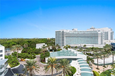 Купить кондоминиум в Майами-Бич, Флорида 50.54м2, № 1979811 - фото 2