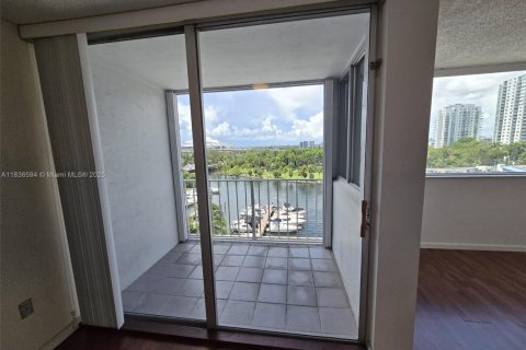 Copropriété à louer à Miami, Floride: 1 chambre, 65.59 m2 № 1823533 - photo 18
