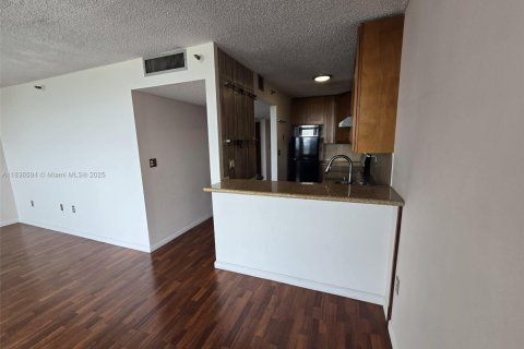 Copropriété à louer à Miami, Floride: 1 chambre, 65.59 m2 № 1823533 - photo 19