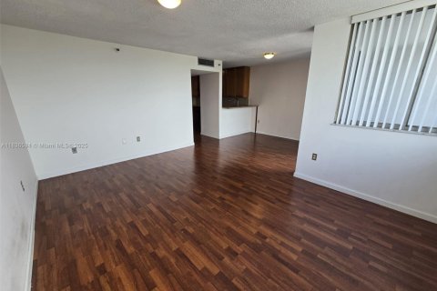 Copropriété à louer à Miami, Floride: 1 chambre, 65.59 m2 № 1823533 - photo 24