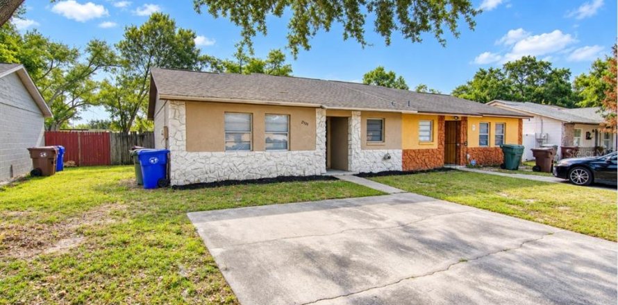 Appartement à Kissimmee, Floride 2 chambres, 92.34 m2 № 2413416