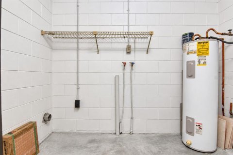 Appartement à louer à Kissimmee, Floride: 2 chambres, 92.34 m2 № 2413416 - photo 13