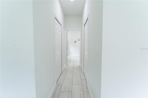 Casa en venta en Kissimmee, Florida, 4 dormitorios, 163.32 m2 № 1907022 - foto 21