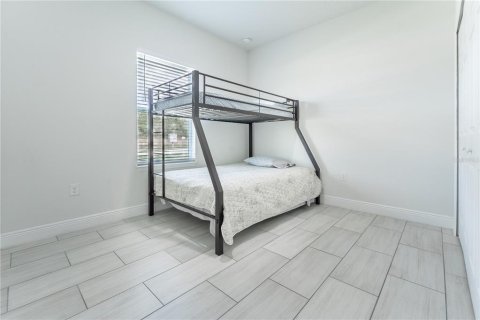 Casa en venta en Kissimmee, Florida, 4 dormitorios, 163.32 m2 № 1907022 - foto 29