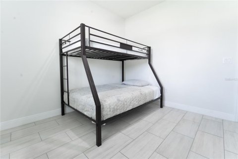 Casa en venta en Kissimmee, Florida, 4 dormitorios, 163.32 m2 № 1907022 - foto 30