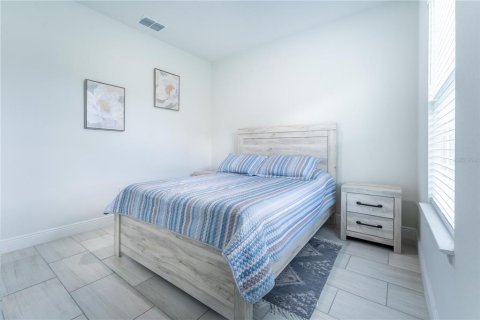 Casa en venta en Kissimmee, Florida, 4 dormitorios, 163.32 m2 № 1907022 - foto 25