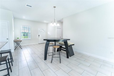 Casa en venta en Kissimmee, Florida, 4 dormitorios, 163.32 m2 № 1907022 - foto 11