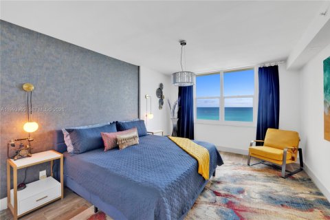 Снять в аренду кондоминиум в Холливуд, Флорида 1 спальня, 69.21м2, № 2055688 - фото 3