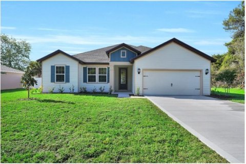 House in Ocala, Florida 4 bedrooms, 191.66 sq.m. № 1905412 - photo 1