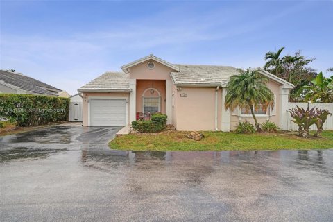 Villa ou maison à Miami, Floride 3 chambres, 131.46 m2 № 2003665