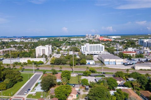 Casa en venta en Dania Beach, Florida, 3 dormitorios, 114.46 m2 № 1896825 - foto 22