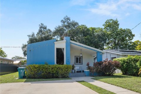 Casa en venta en Dania Beach, Florida, 3 dormitorios, 114.46 m2 № 1896825 - foto 20