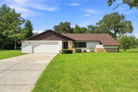 House in Spring Hill, Florida 2 bedrooms, 128.95 sq.m. № 2361062