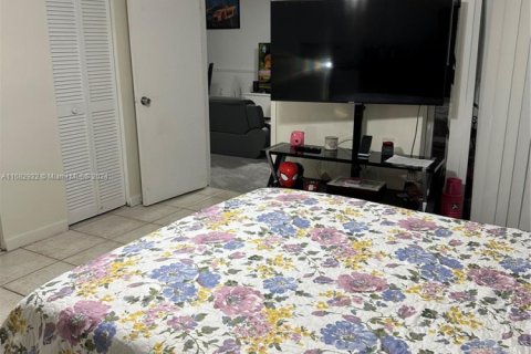 Condo in Miami, Florida, 3 bedrooms  № 1417078 - photo 7